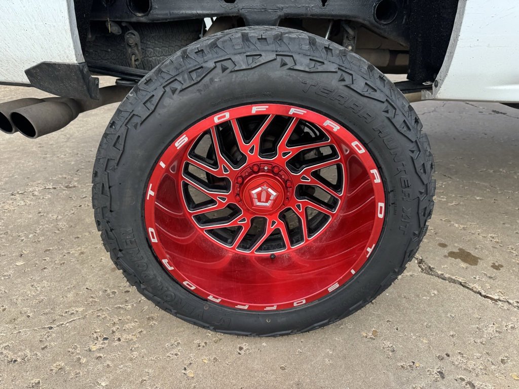 2018 Chevrolet Silverado 1500 LT photo 12