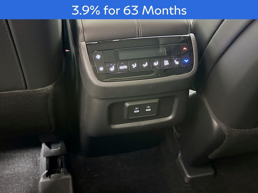 2026 Infiniti QX60 Luxe photo 29