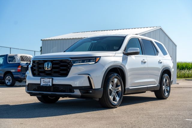 2025 Honda Pilot EX-L photo 3