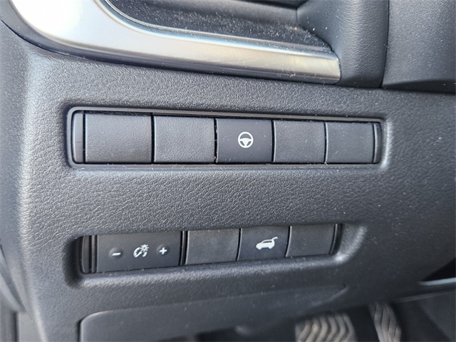 2021 Nissan Rogue SV photo 27