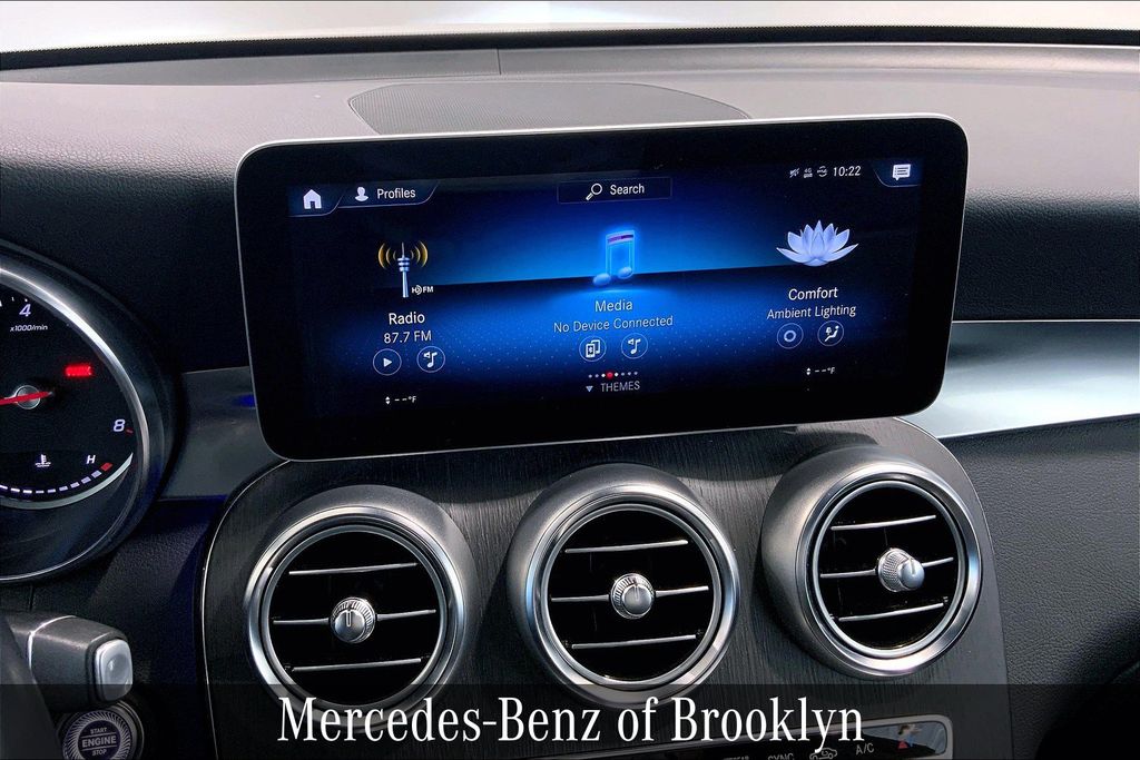 2020 Mercedes Benz GLC 300 4MATIC photo 6
