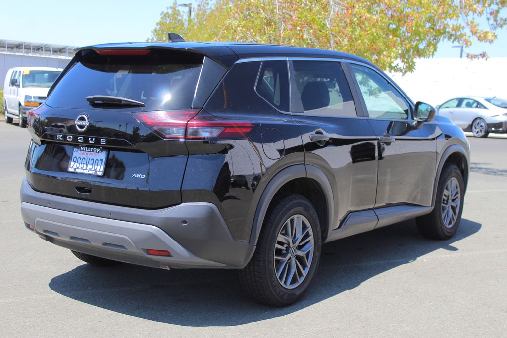 2023 Nissan Rogue S photo 3
