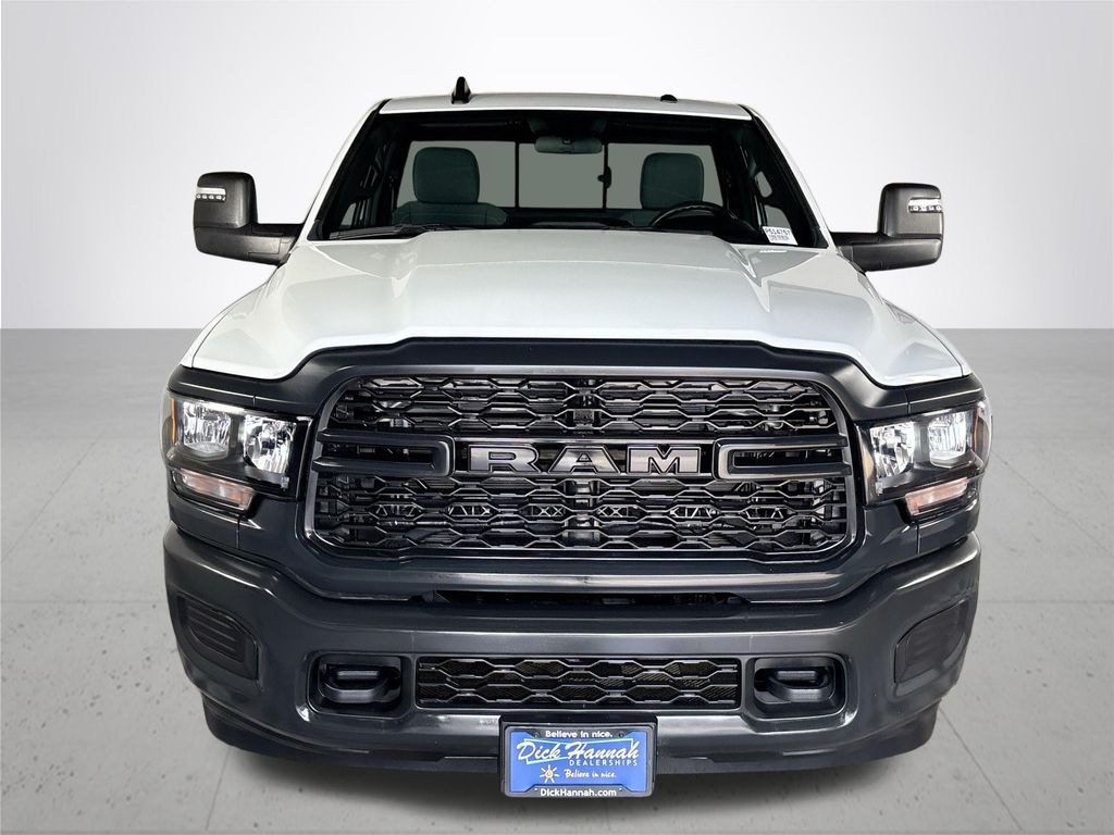 2024 Ram 2500 Tradesman photo 3
