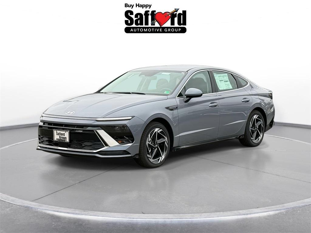 2026 Hyundai Sonata SEL's photo