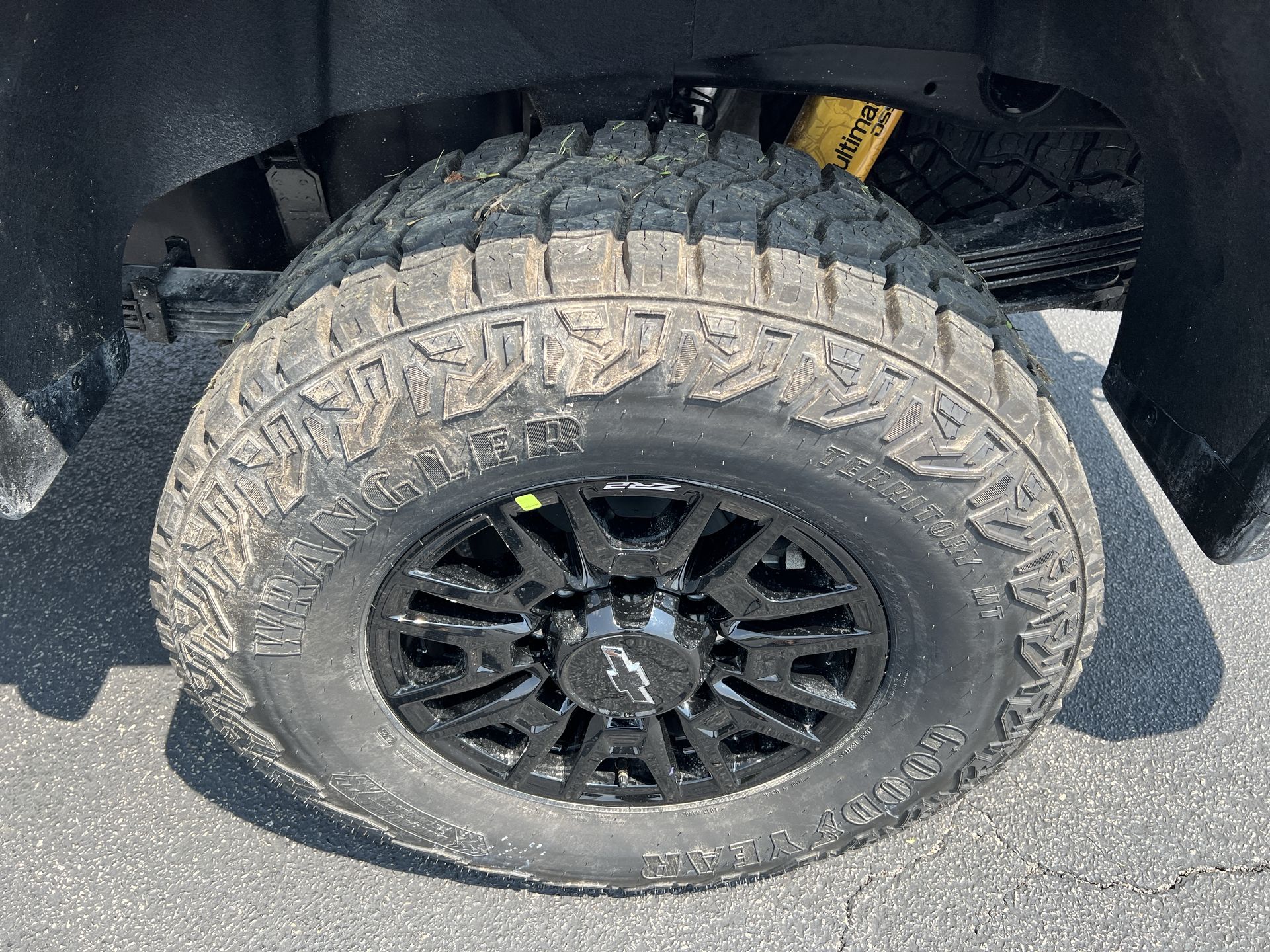 2025 Chevrolet Silverado 2500HD ZR2 photo 4