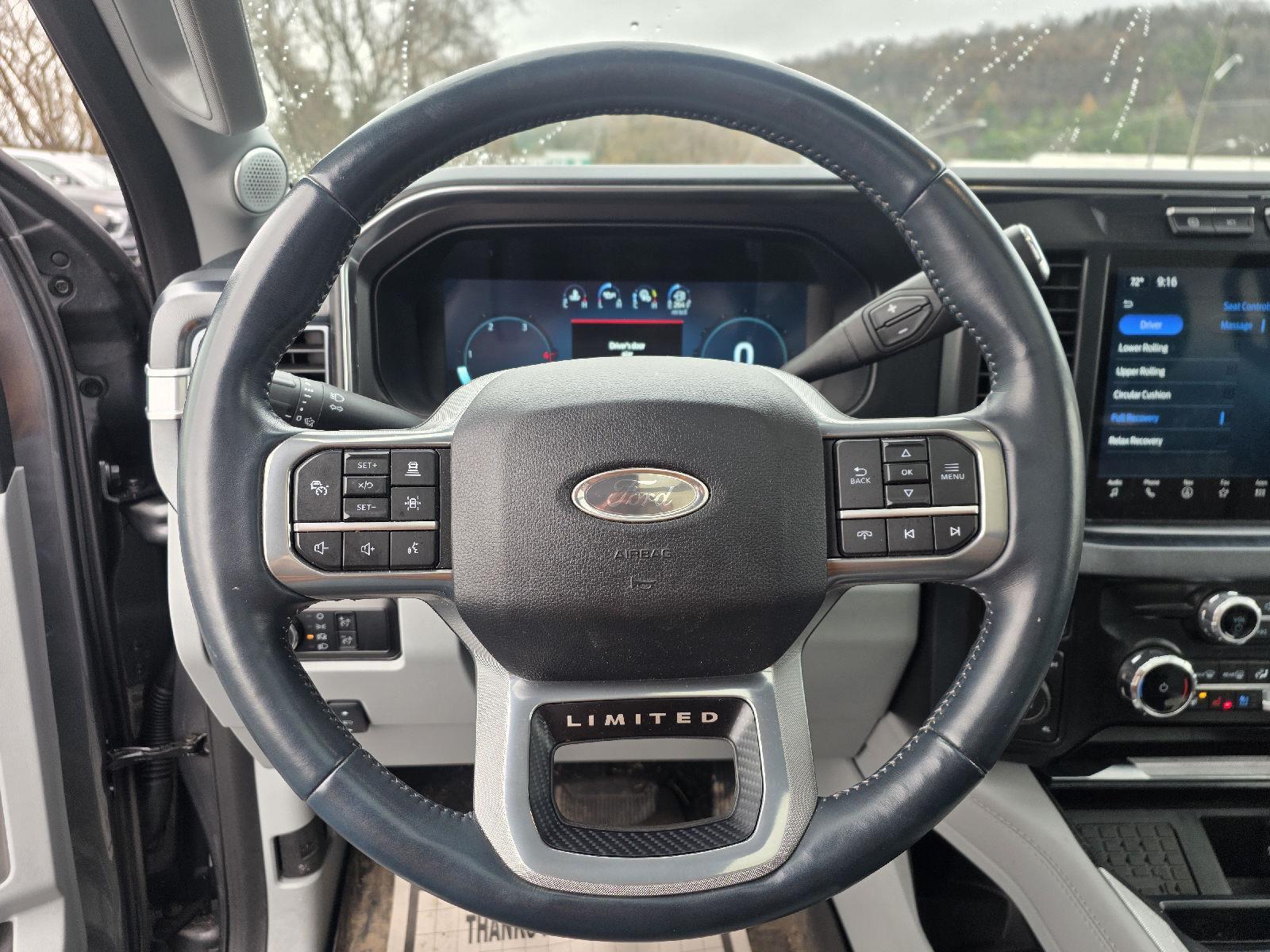 2024 Ford F-350 Limited photo 3