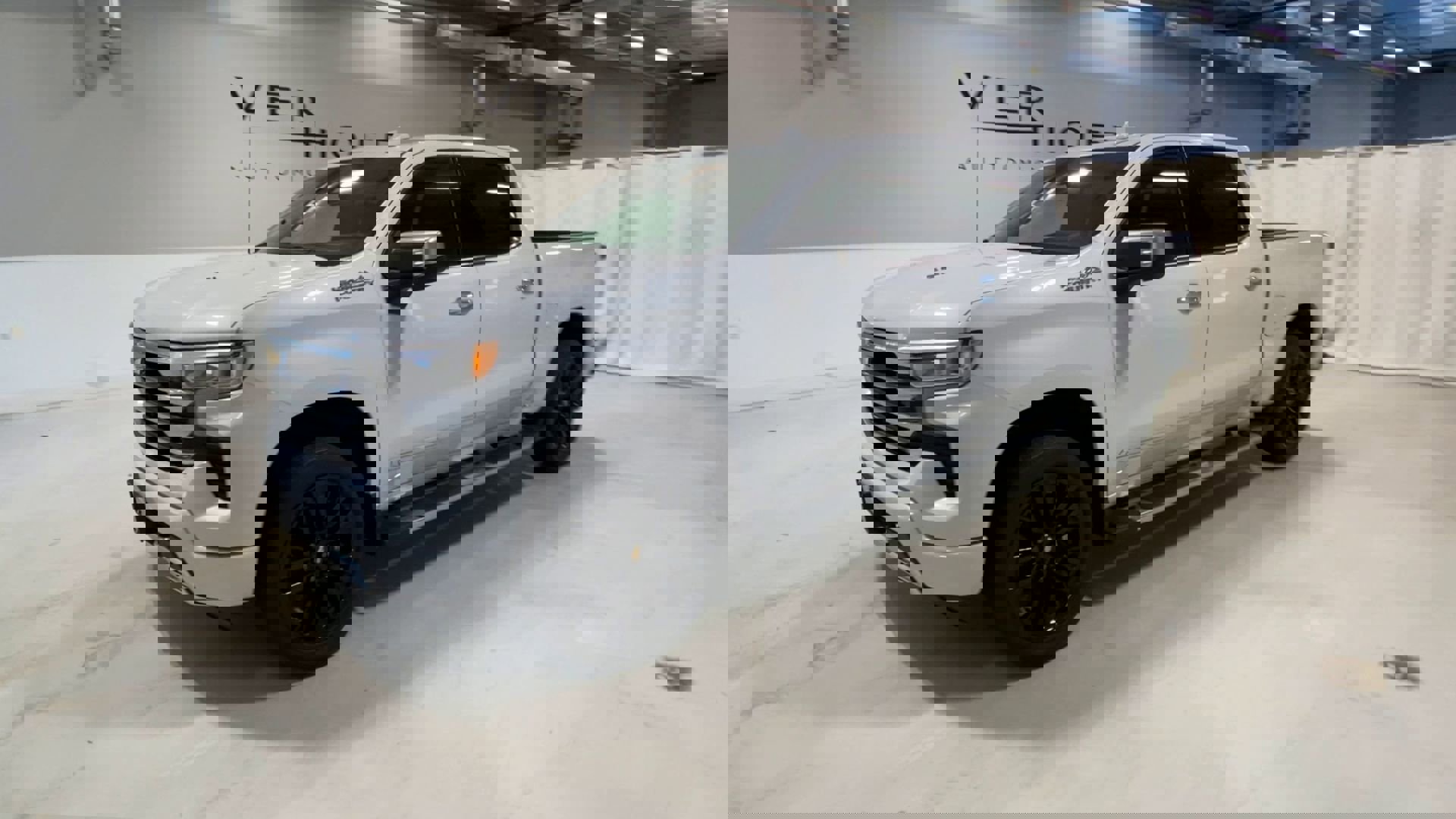 2026 Chevrolet Silverado 1500 High Country photo 4