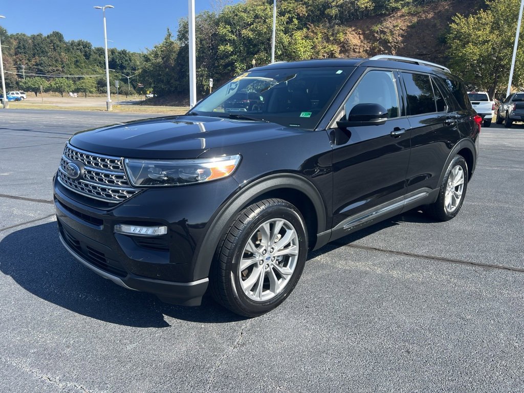 2022 Ford Explorer Limited photo 2