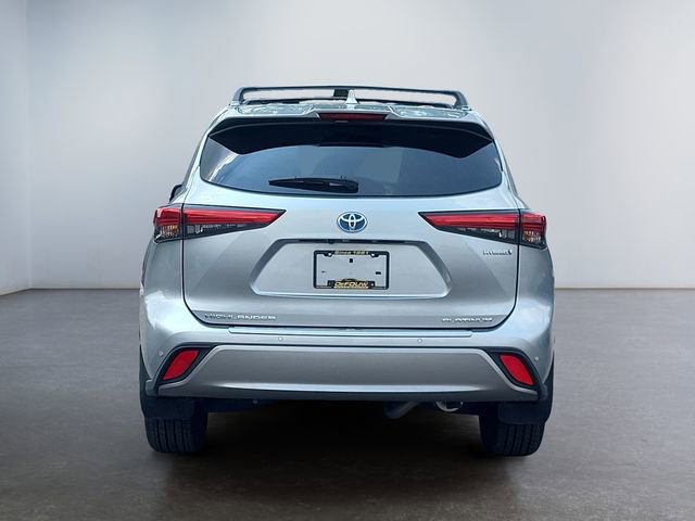 2022 Toyota Highlander Hybrid Platinum photo 4