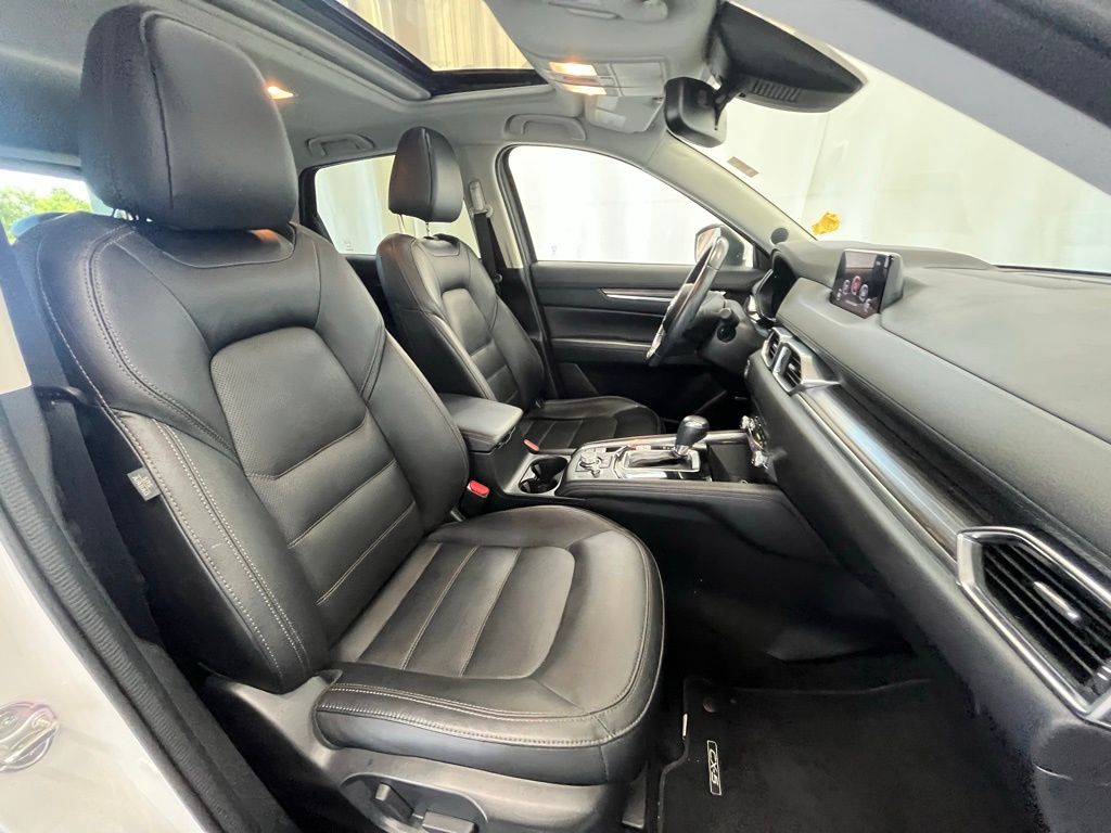 2019 Mazda CX-5 Grand Touring Premium photo 12