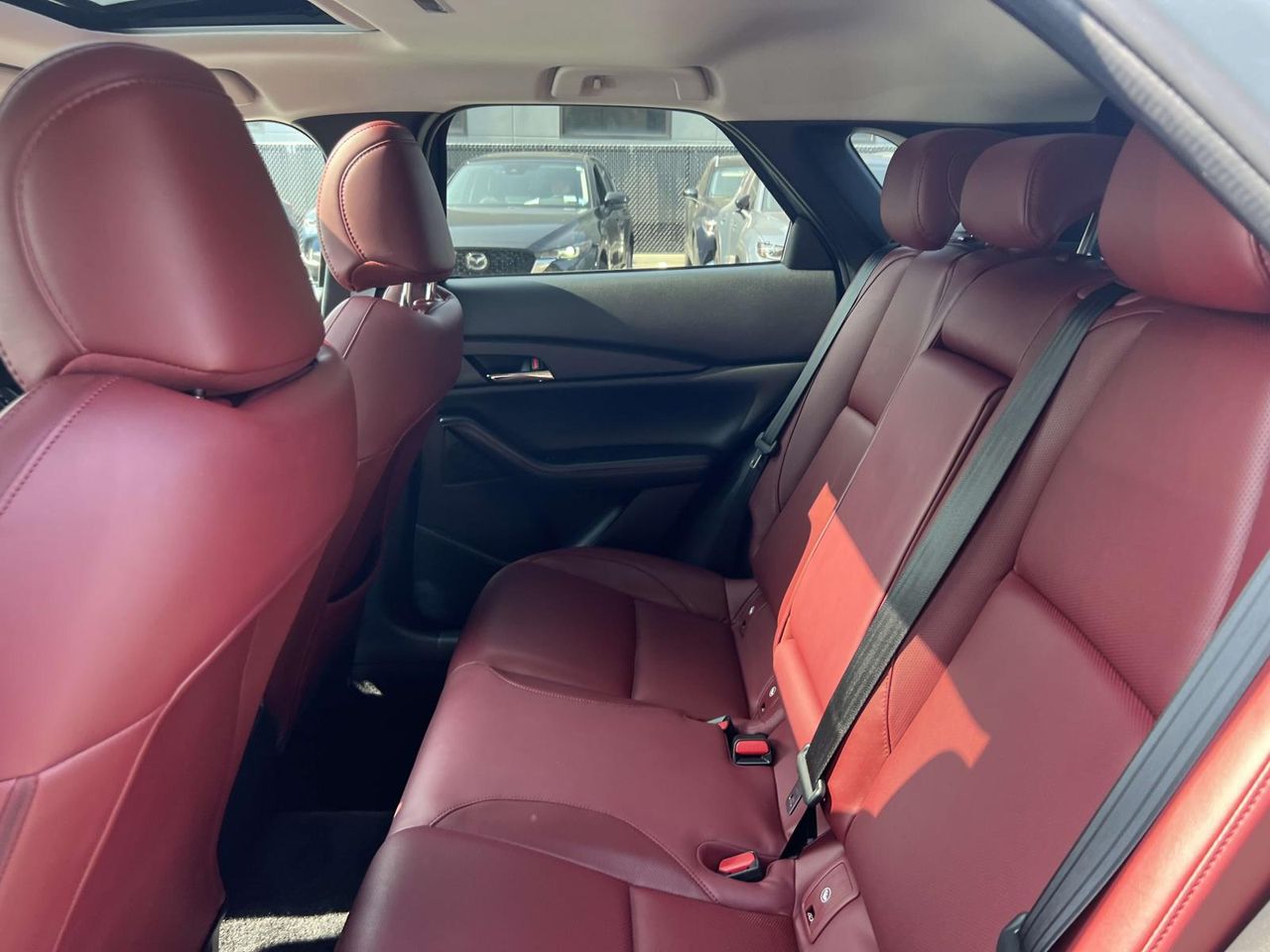2022 Mazda CX-30 Carbon photo 8