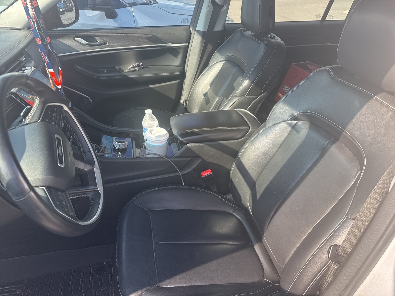 2021 Jeep Grand Cherokee Limited photo 4