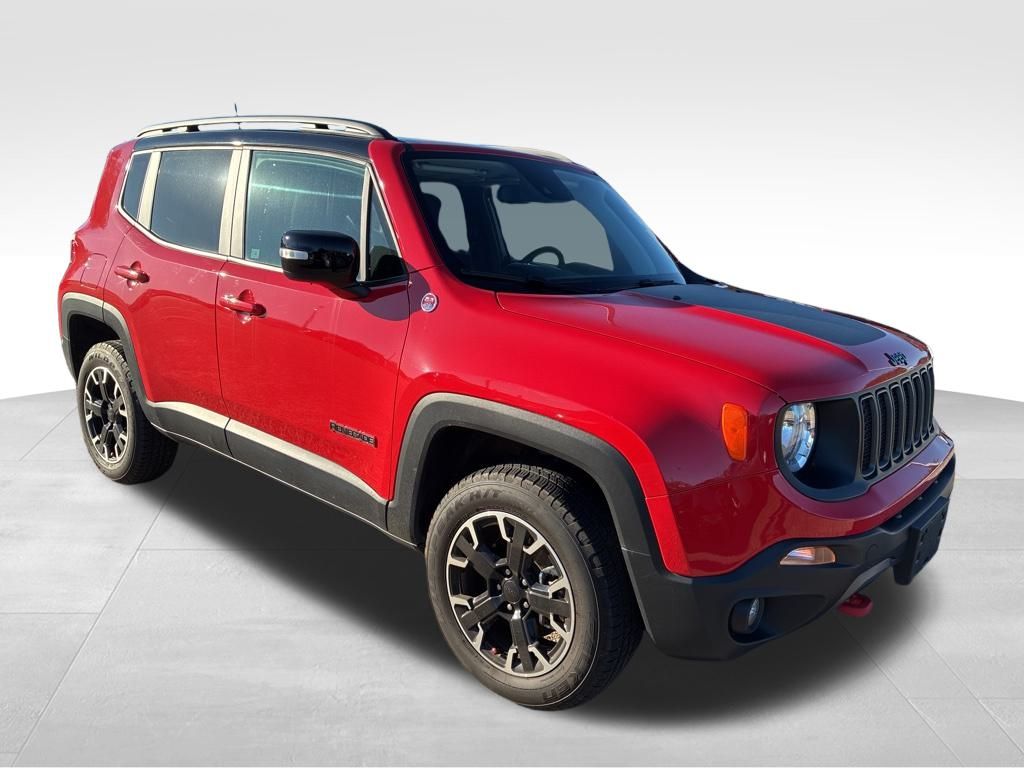 2023 Jeep Renegade Trailhawk photo 4