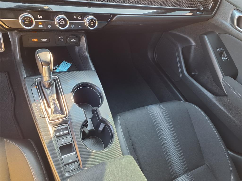 2023 Honda Civic Sport photo 7