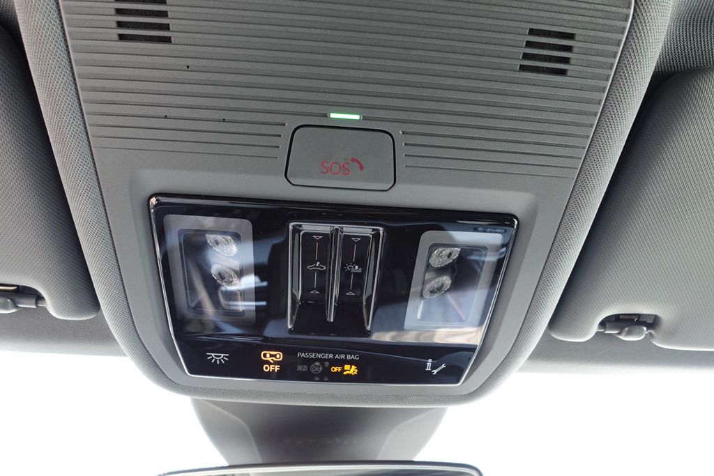 2024 Audi Q4 E-tron Premium photo 24