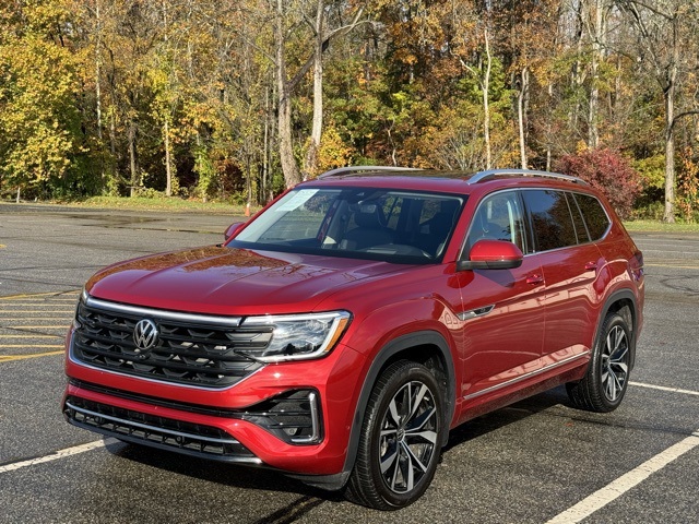 2024 Volkswagen Atlas SEL Premium R-Line's photo