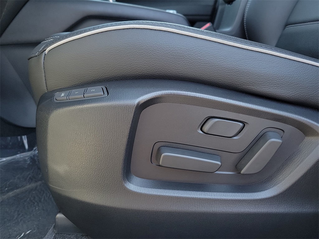 2025 Mazda CX-5 2.5 S Preferred photo 11
