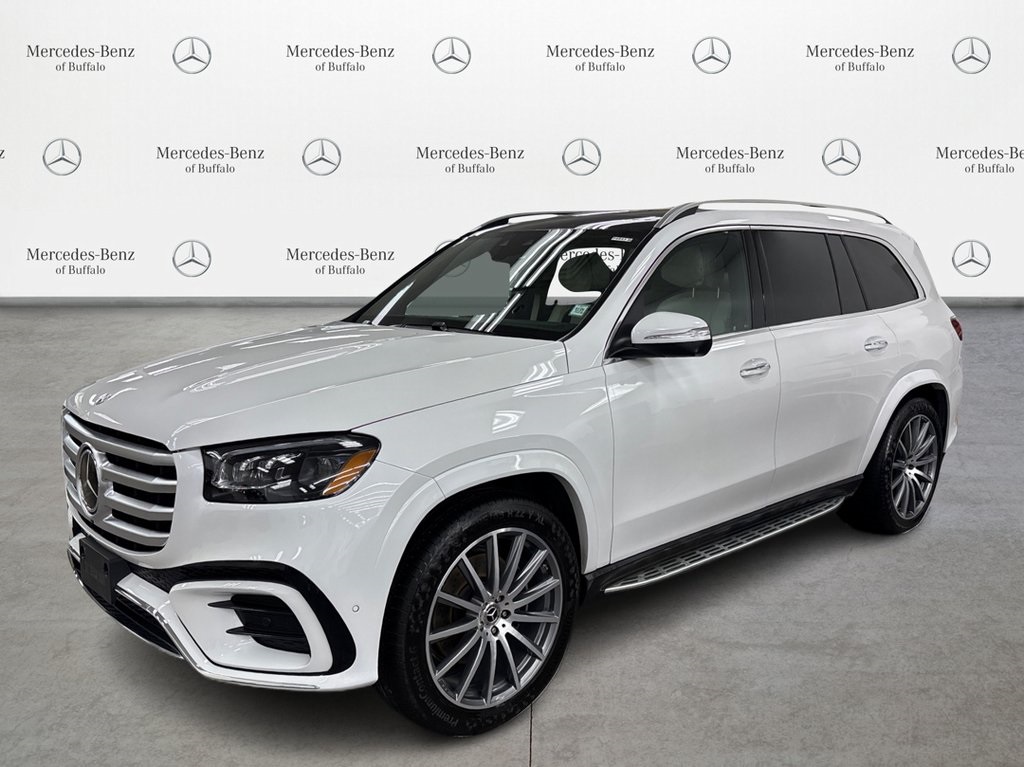 2025 Mercedes-Benz GLS Base's photo