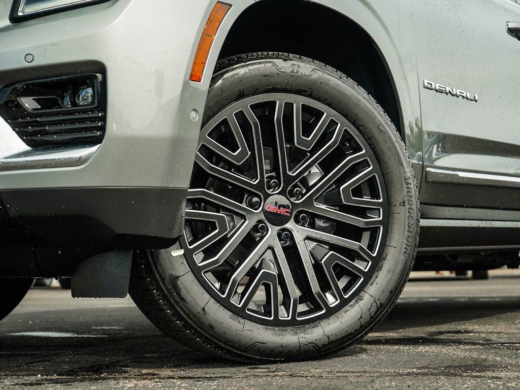 2025 Gmc Yukon Denali photo 5