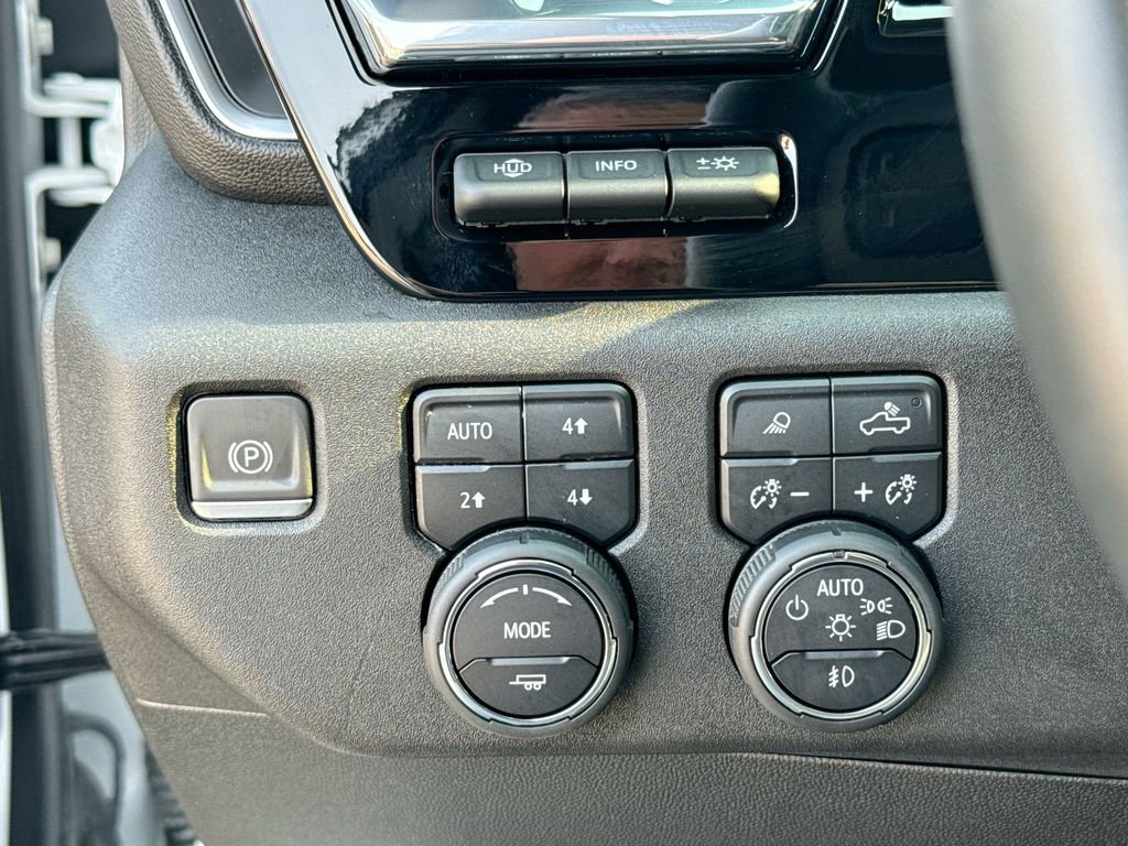 2024 Chevrolet Silverado 2500HD LTZ photo 16