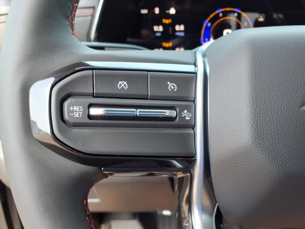 2026 Chevrolet Colorado Z71 photo 3