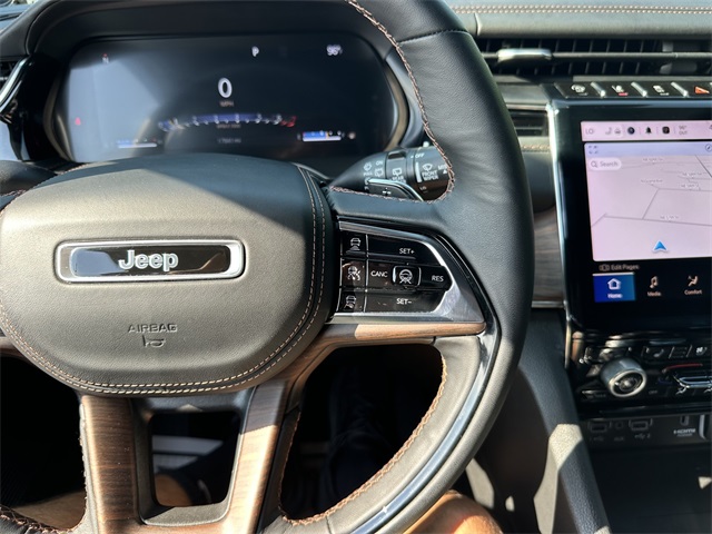 2022 Jeep Grand Cherokee Summit photo 38