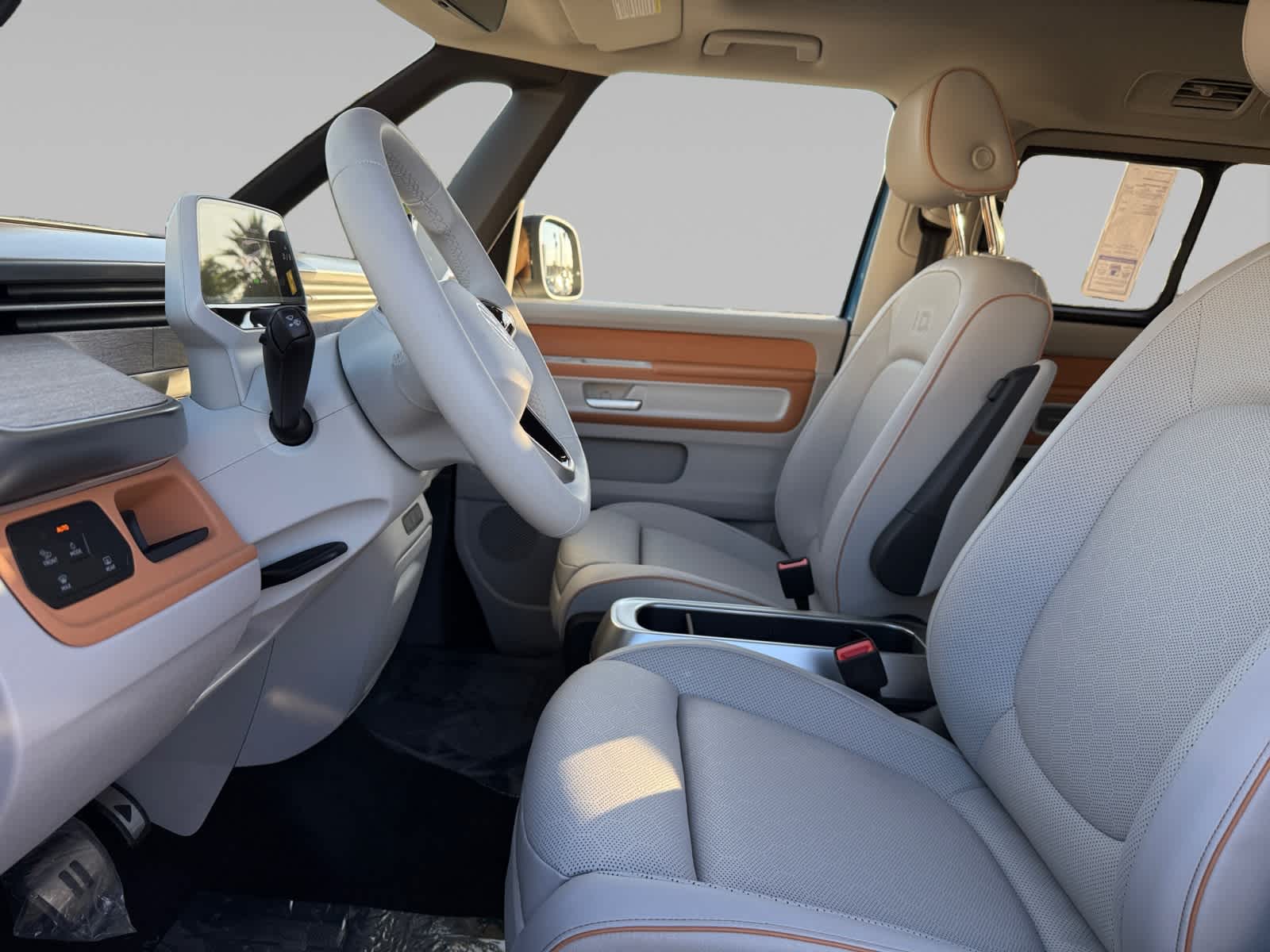 2025 Volkswagen ID. Buzz photo 8