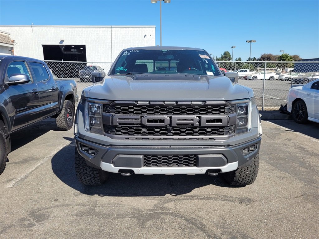 2021 Ford F-150 Raptor photo 2