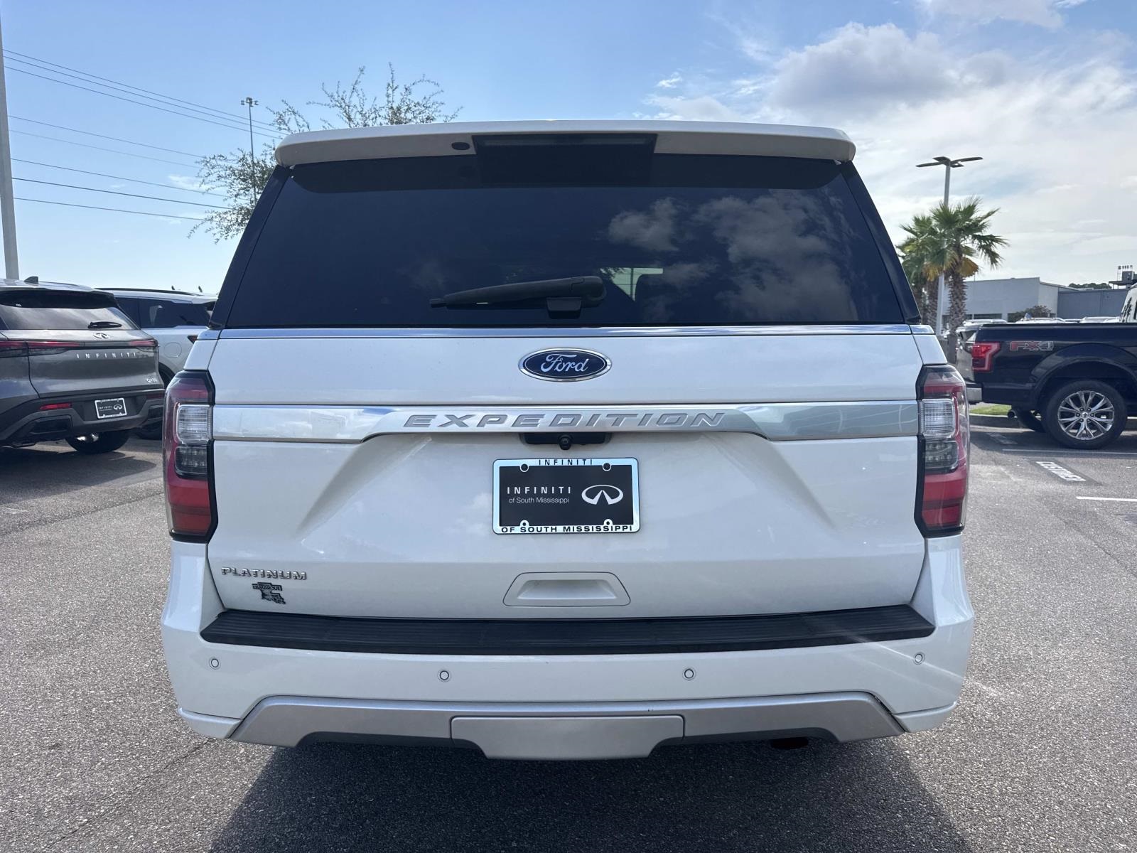 2020 Ford Expedition Platinum photo 6