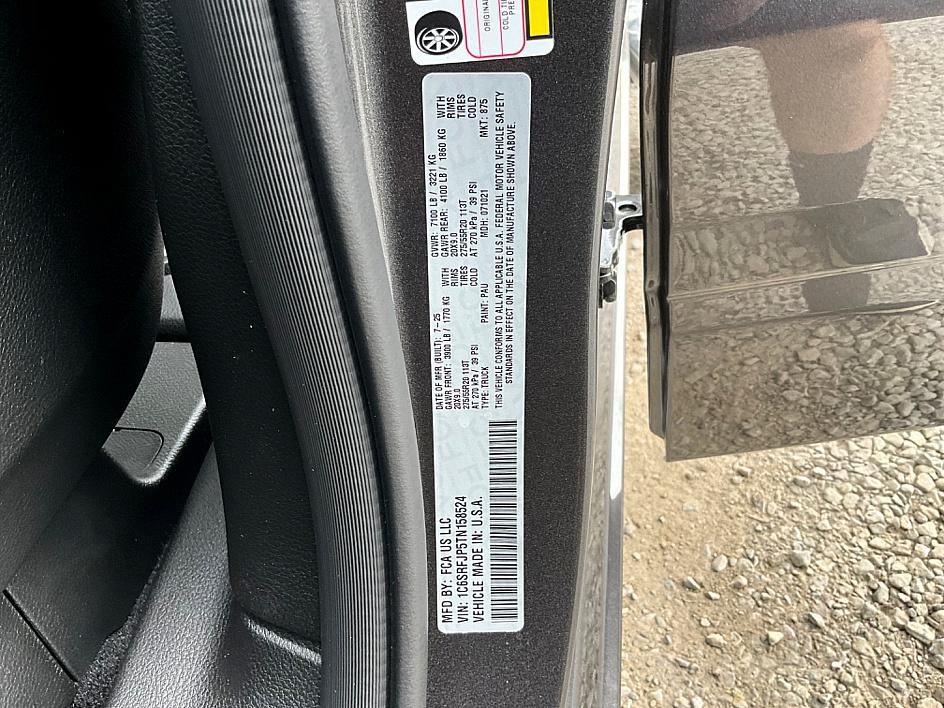 2026 Ram 1500 Laramie photo 36