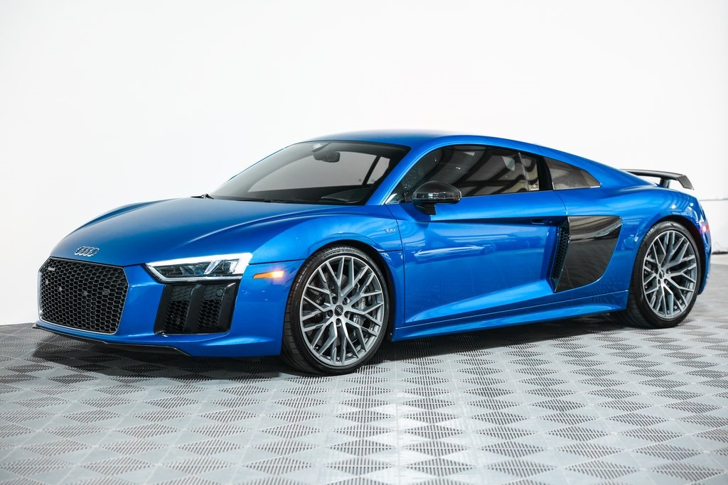 2017 Audi R8 V10 Plus Coupe photo 17