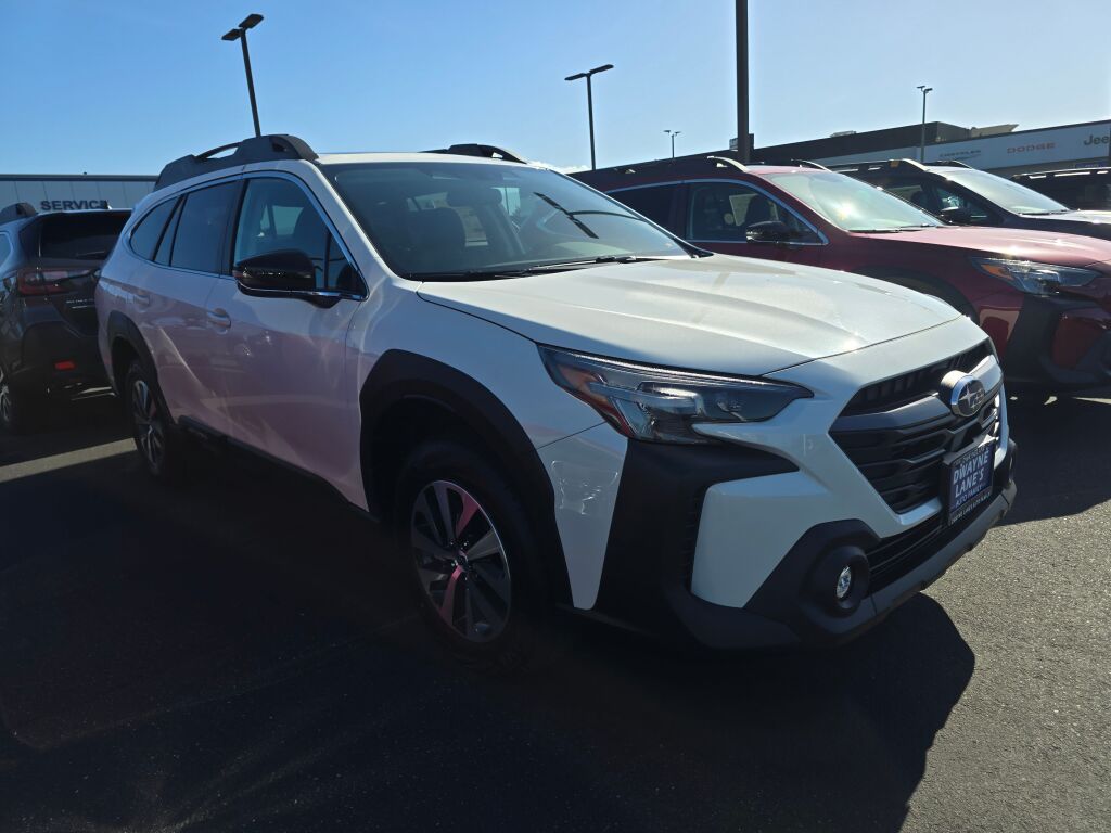 2025 Subaru Outback Premium photo 2