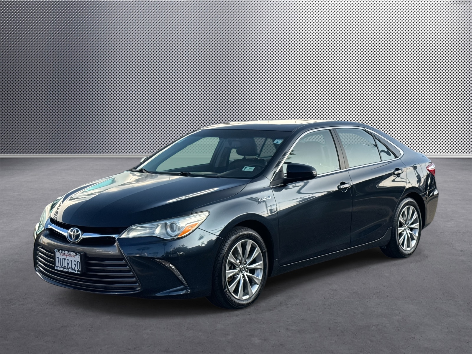 2017 Toyota Camry XLE Hybrid