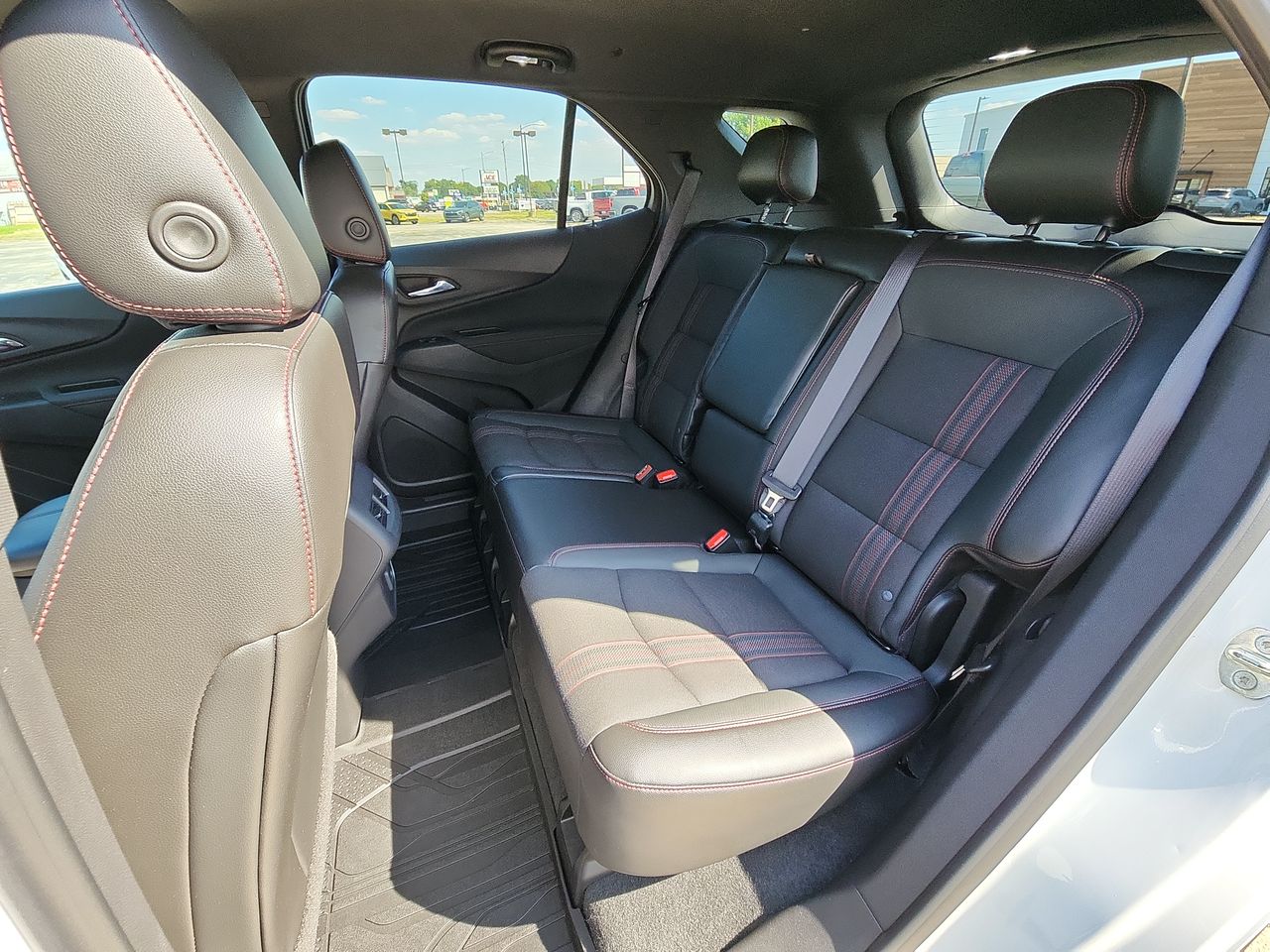 2022 Chevrolet Equinox RS photo 21
