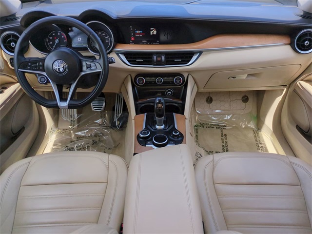 2019 Alfa Romeo Stelvio Ti photo 14