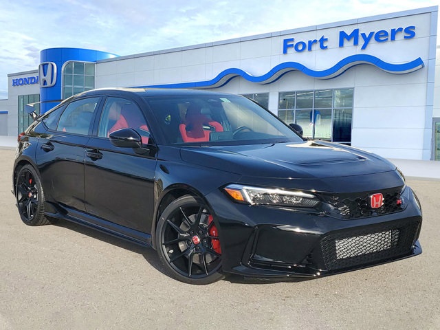 2025 Honda Civic Hatchback Type-R's photo