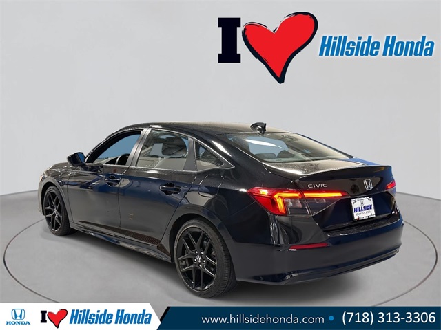 2022 Honda Civic Sport photo 2