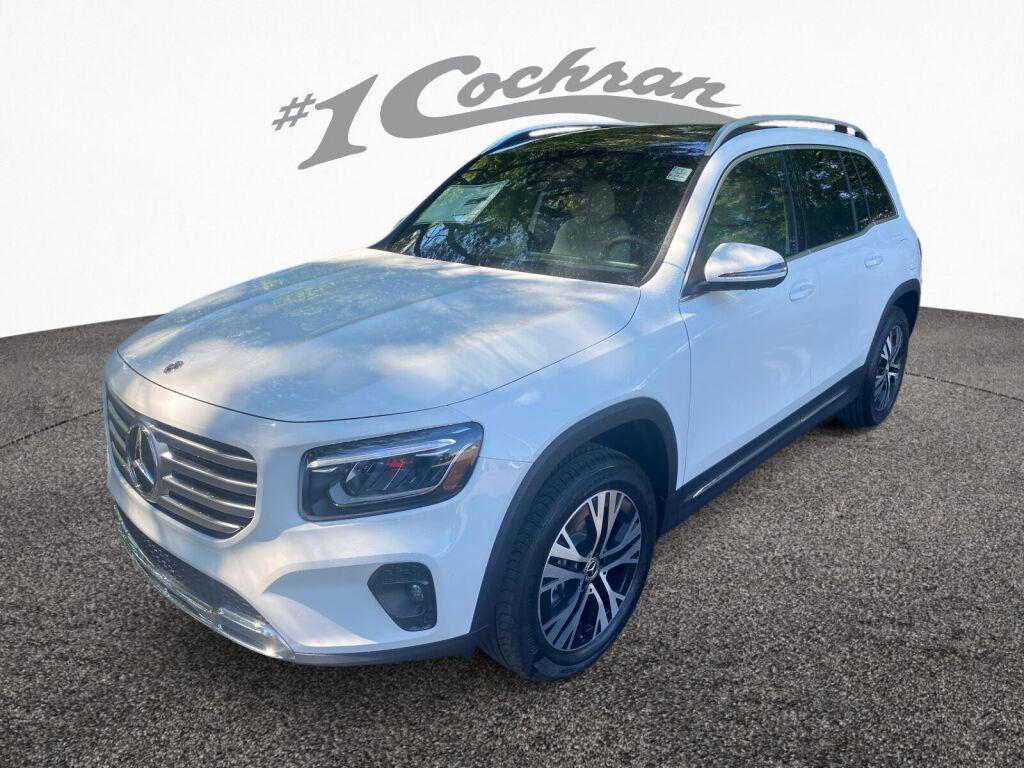 2026 Mercedes Benz GLB 250 4MATIC photo 3