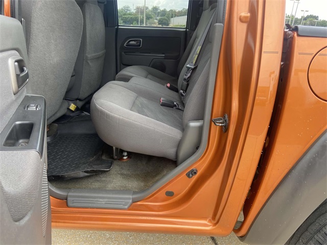 2005 Chevrolet Colorado LS photo 8
