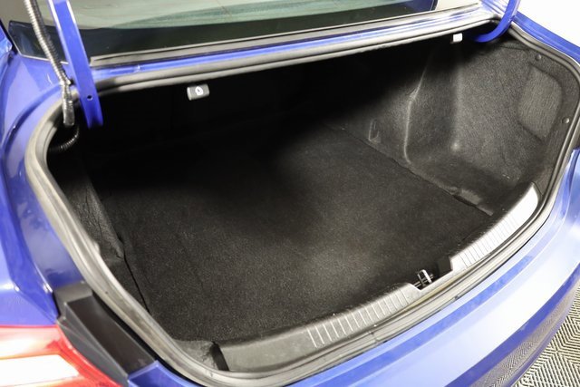 2023 Chevrolet Malibu 1LT photo 2