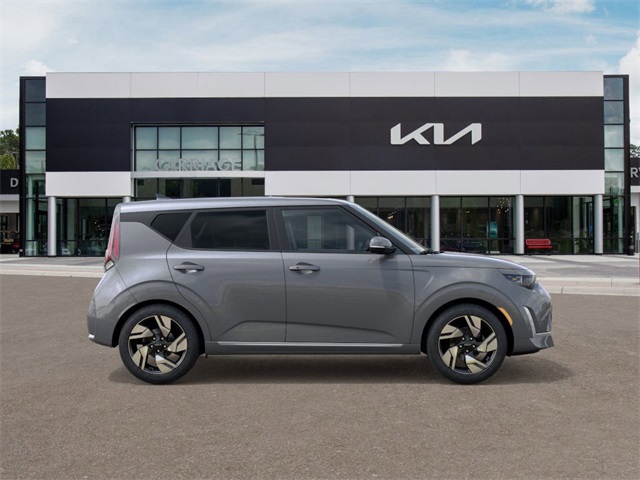 2025 Kia Soul GT-Line photo 3