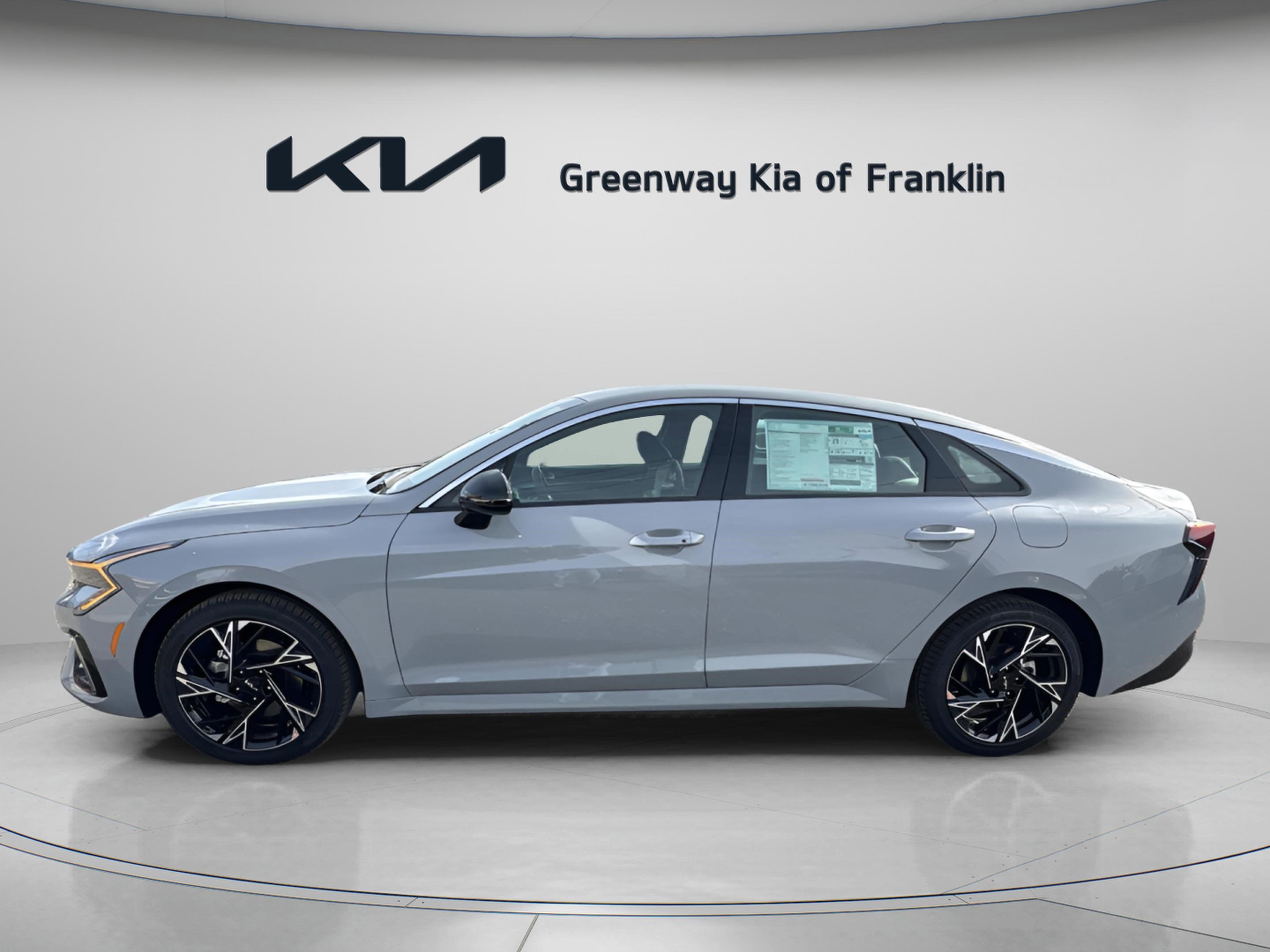 2026 Kia K5 GT-Line photo 4