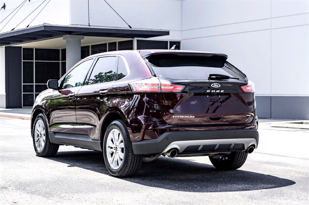 2024 Ford Edge Titanium photo 6