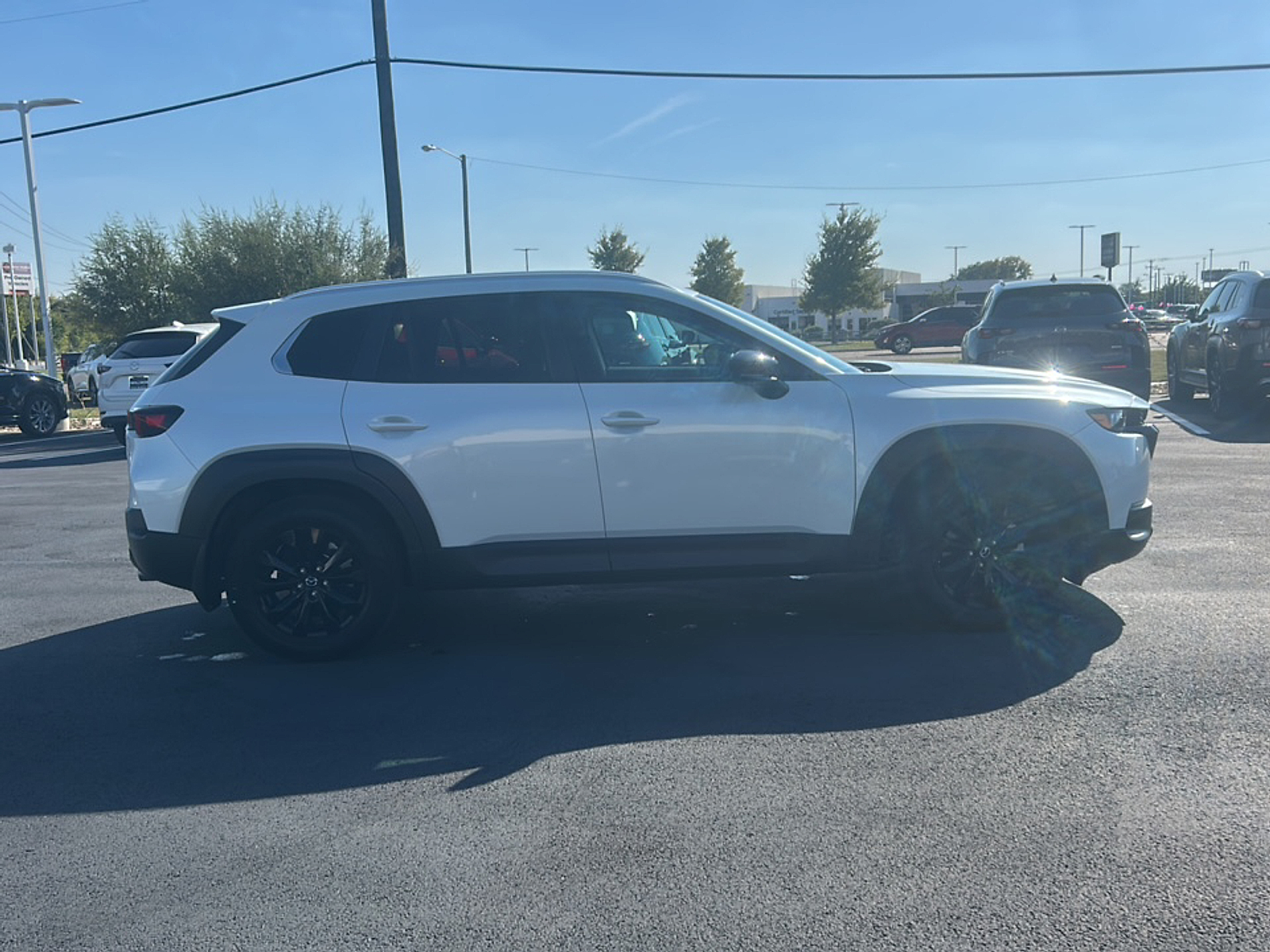 2024 Mazda CX-50 2.5 S Preferred photo 3