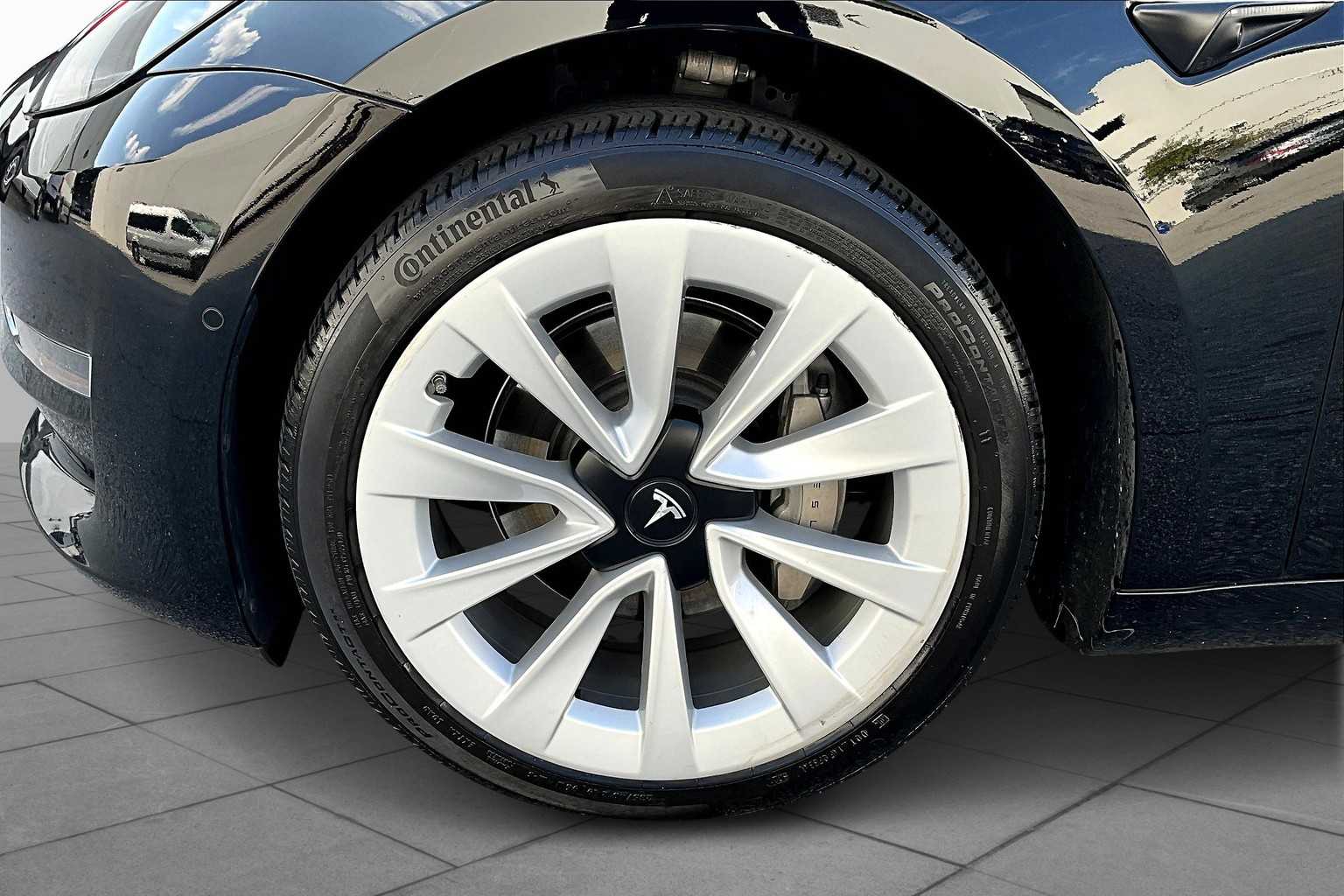 2022 Tesla Model 3 photo 9