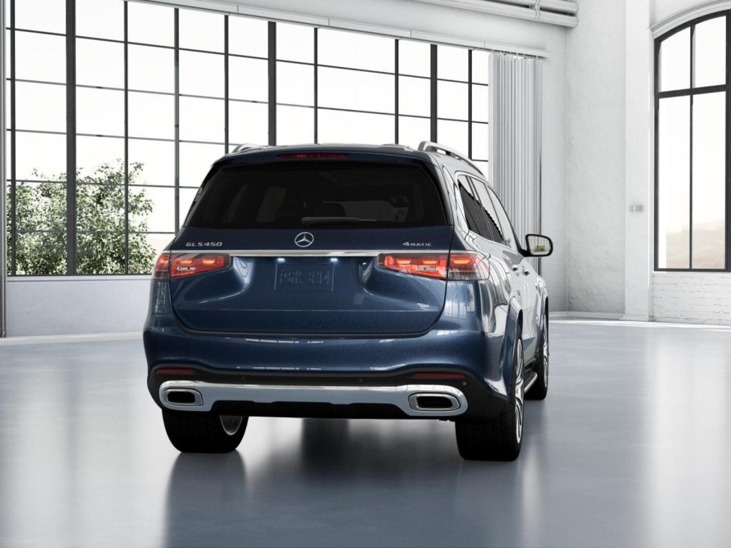 2026 Mercedes Benz GLS 450 4MATIC photo 23