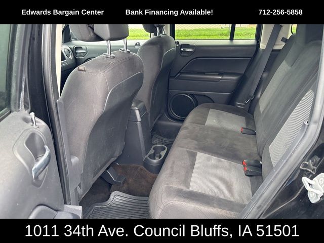 2015 Jeep Patriot Sport photo 12