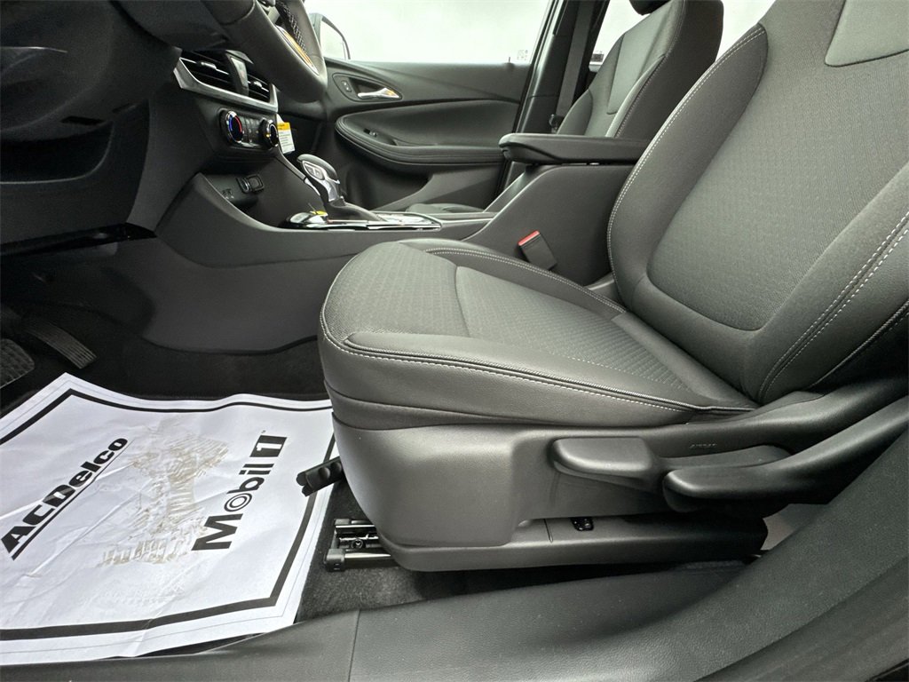 2026 Buick Encore GX Preferred photo 12