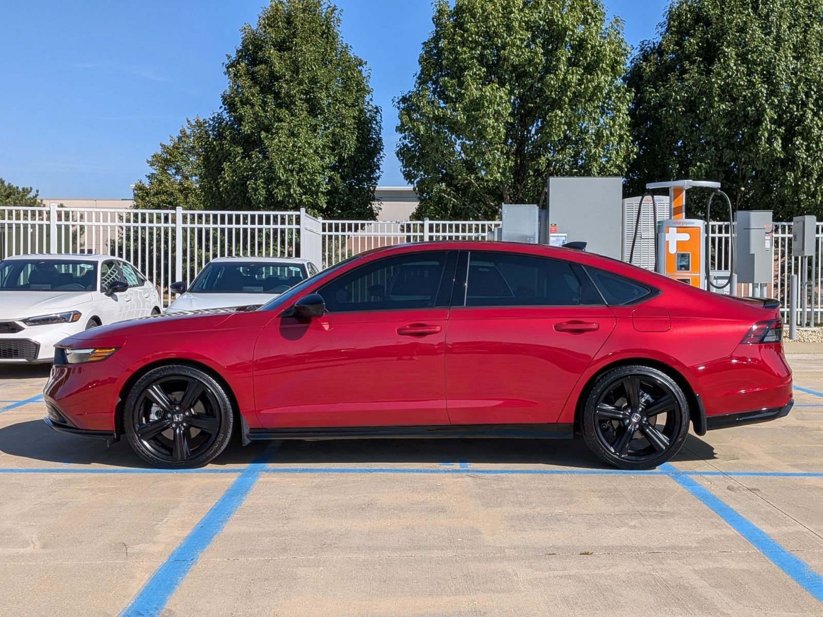 2024 Honda Accord Hybrid Sport-L photo 9