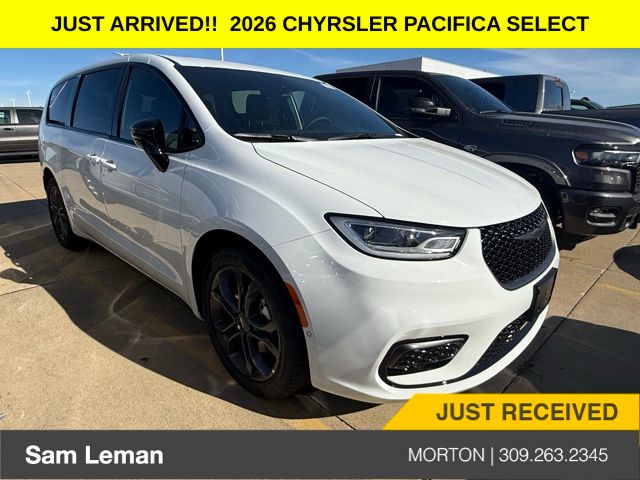 2026 Chrysler Pacifica Select's photo